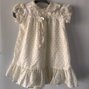 Adorable vintage NB White Dress with Yellow Floral Accents